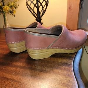 Size 39 Terracotta Dansko Clogs